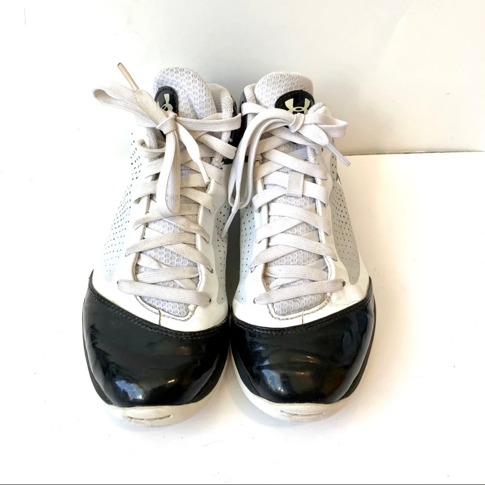 UNDER ARMOUR Boy’s Basketball Sneakers—SZ. 4.5Y